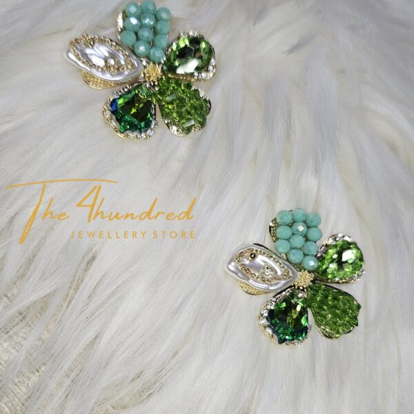 Crystal Studded Flower Earring