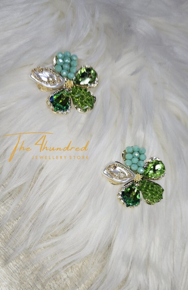Crystal Studded Flower Earring