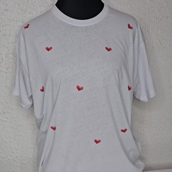 Red Heart Print Tee Shirt, White