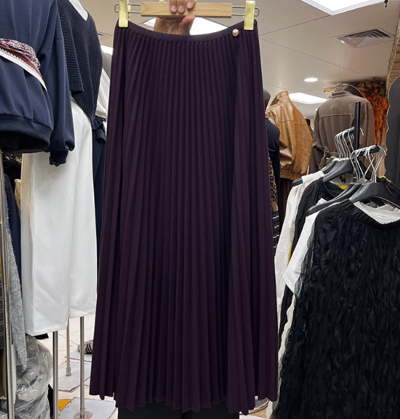 Solid Shell Pleated Skirt, Plum