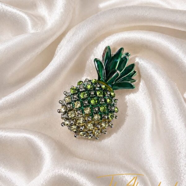 Pineapple Brooche