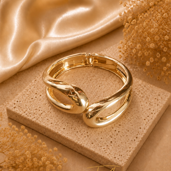 Double Loop Bangle, Gold