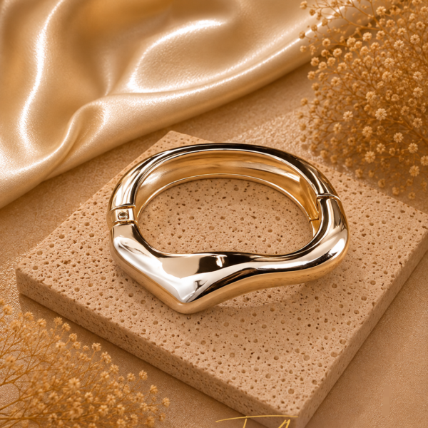 ZigZag Bangle, Gold